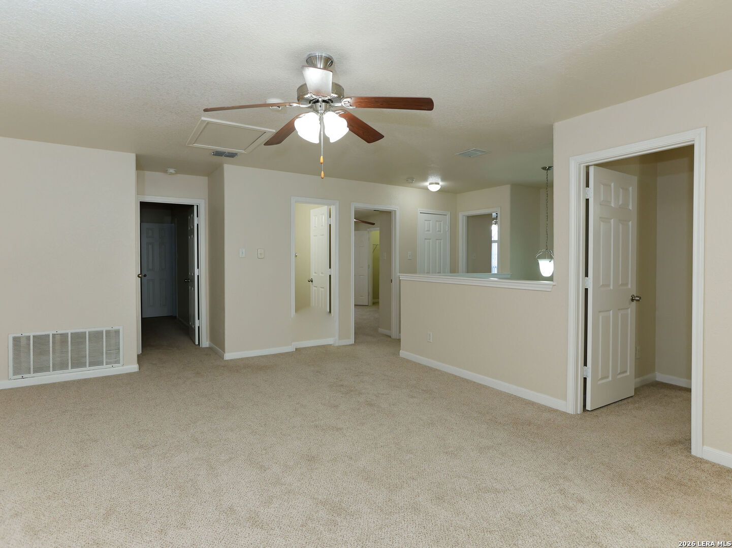 1202 Murray Winn Windcrest TX 78239