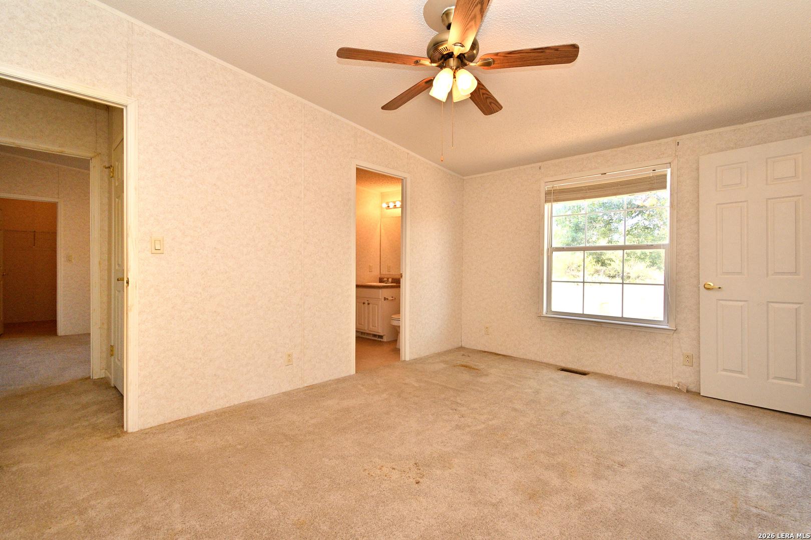 8073 County Road 401 Floresville TX 78114