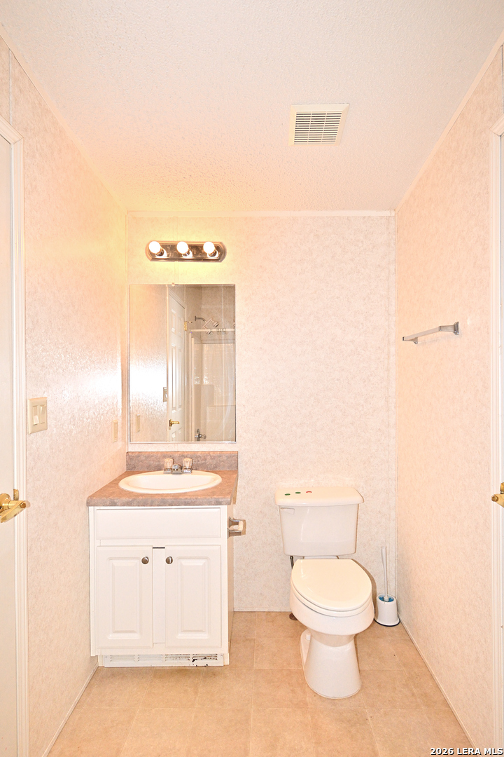 8073 County Road 401 Floresville TX 78114