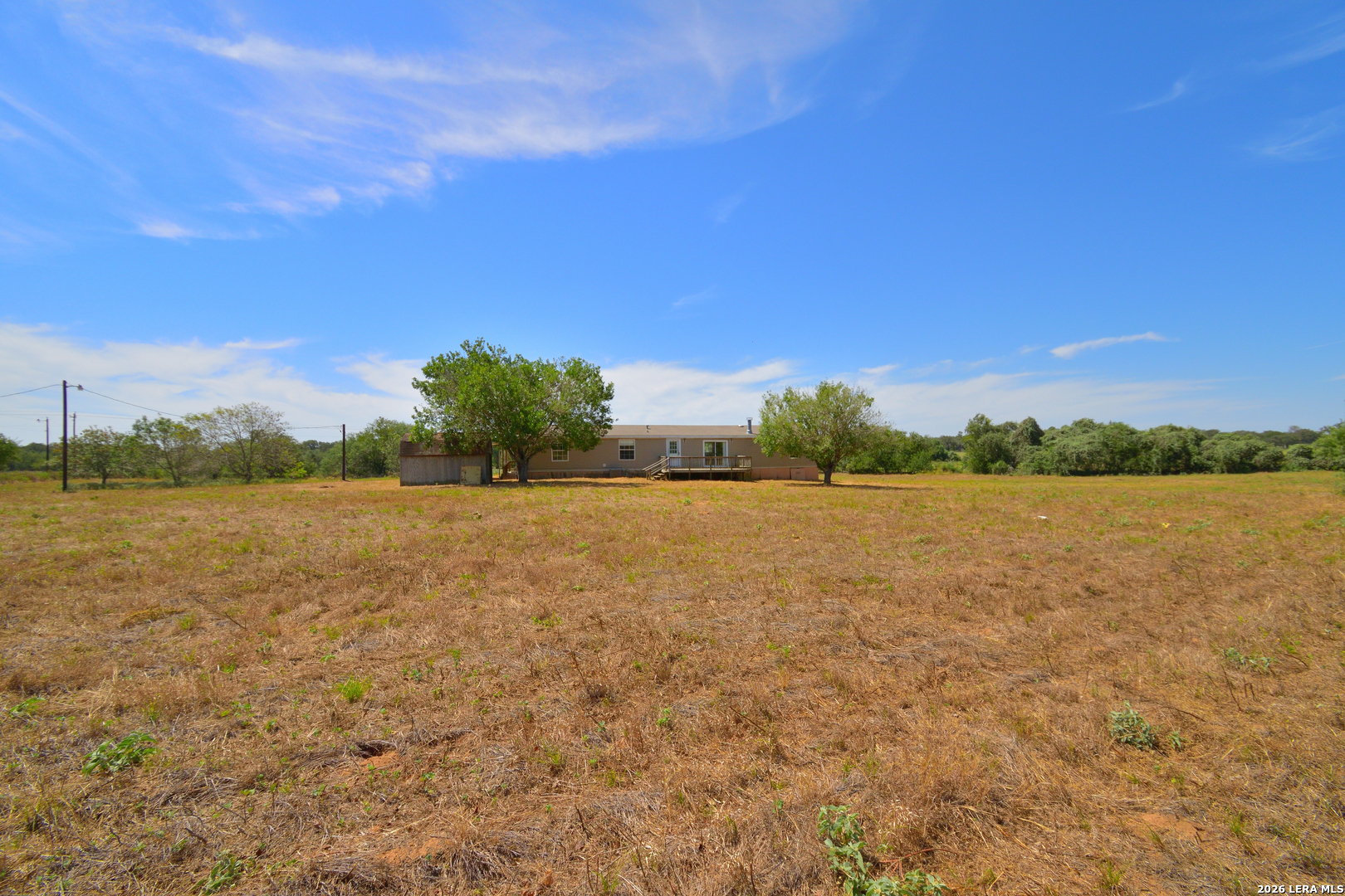 8073 County Road 401 Floresville TX 78114