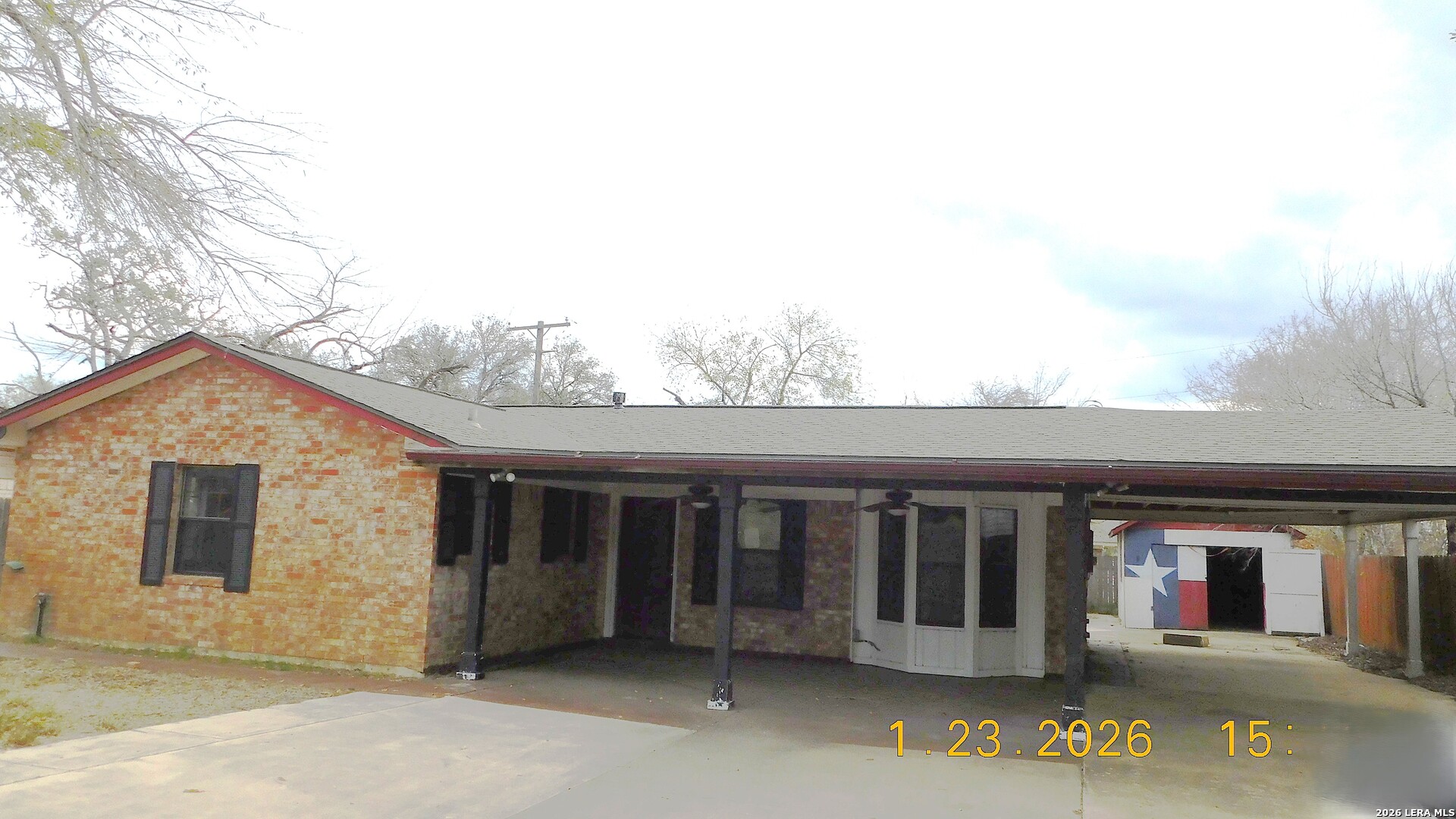1217 Vivian Pleasanton TX 78064