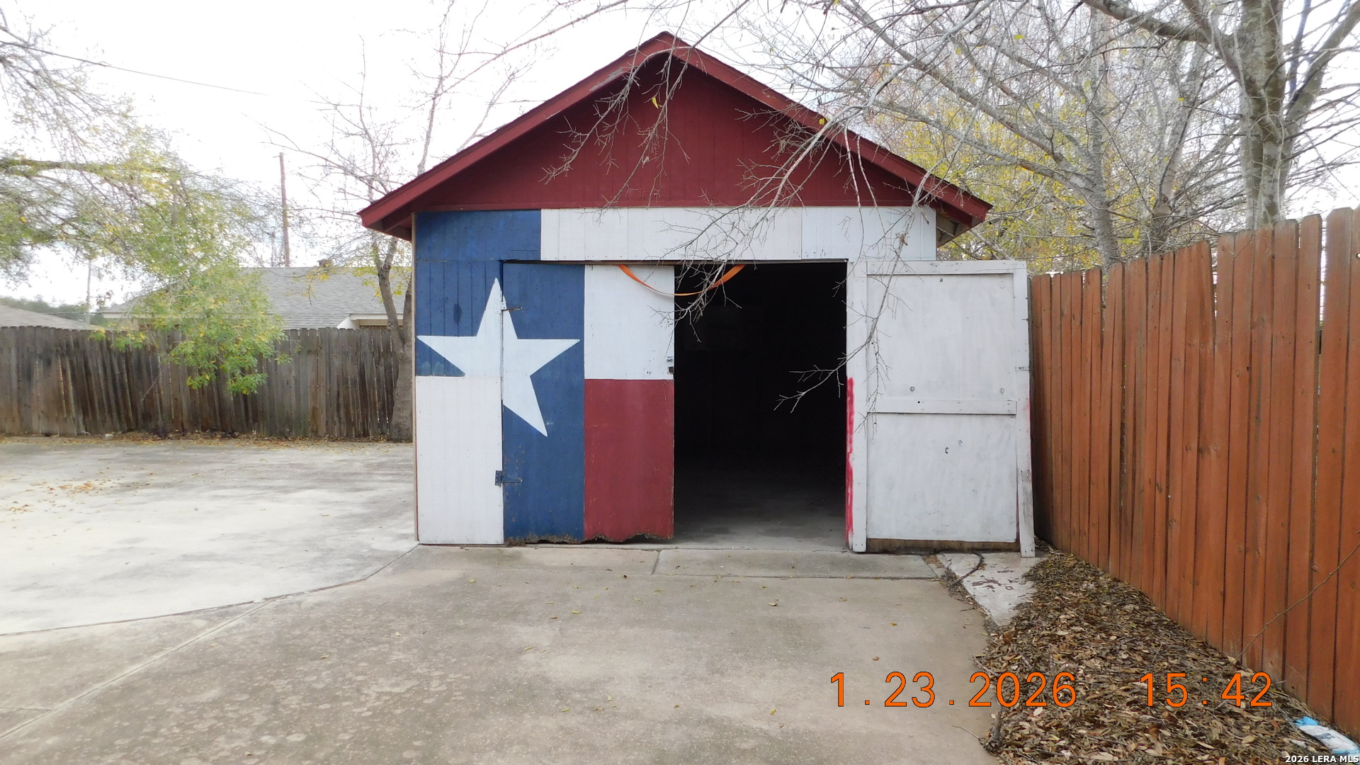 1217 Vivian Pleasanton TX 78064
