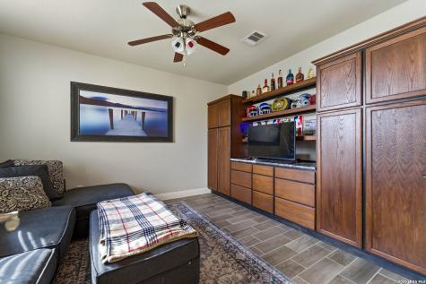 2550 Black Bear Drive New Braunfels TX 78132