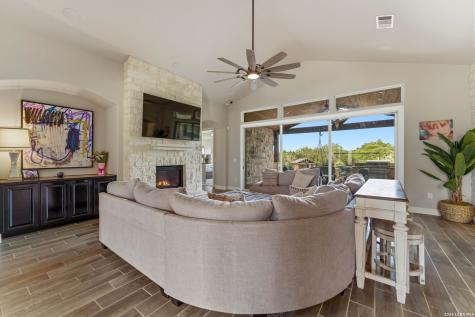 2550 Black Bear Drive New Braunfels TX 78132