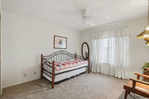 6200 Shady Brook Windcrest TX 78239