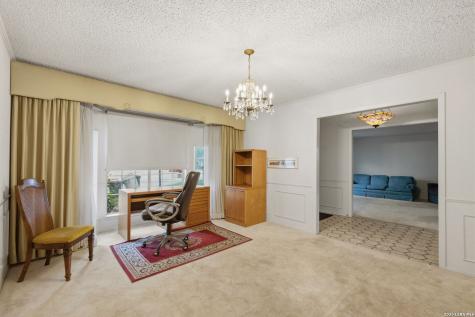 6200 Shady Brook Windcrest TX 78239