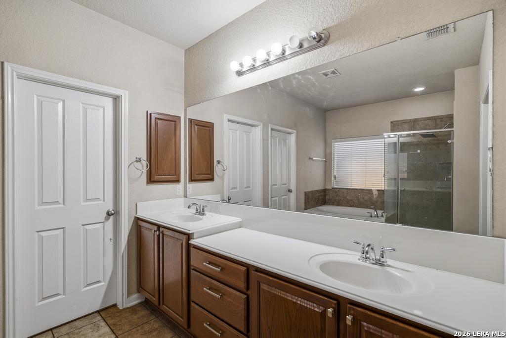 1807 Laivita Mist San Antonio TX 78251
