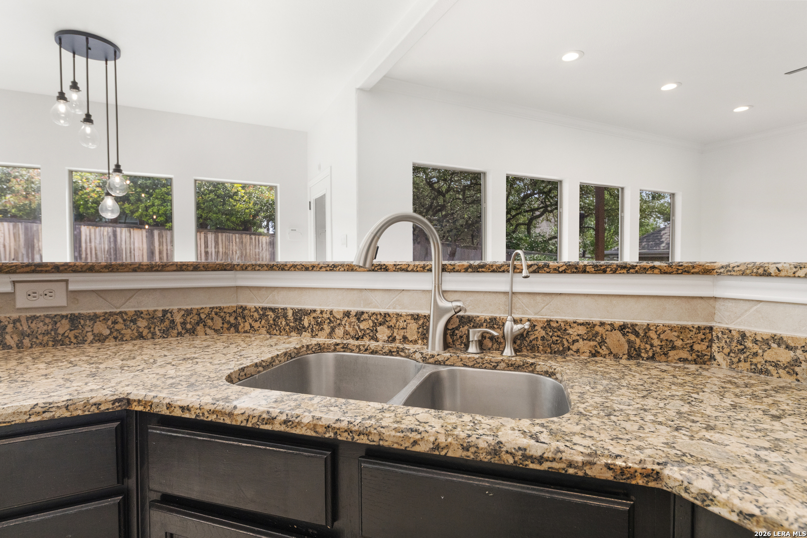 24314 Bear Mountain San Antonio TX 78258