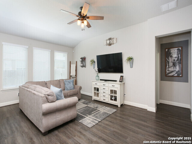 13915 Silas San Antonio TX 78245