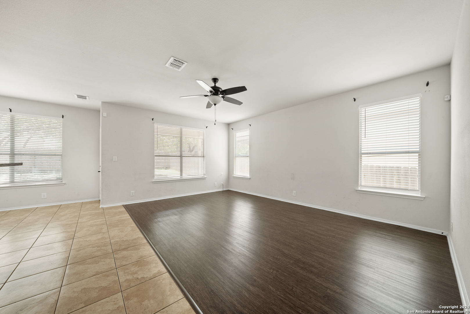 17210 Darien Wing San Antonio TX 78247