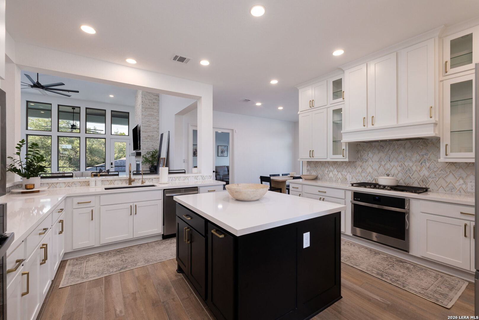 1214 Stone Gully New Braunfels TX 78132