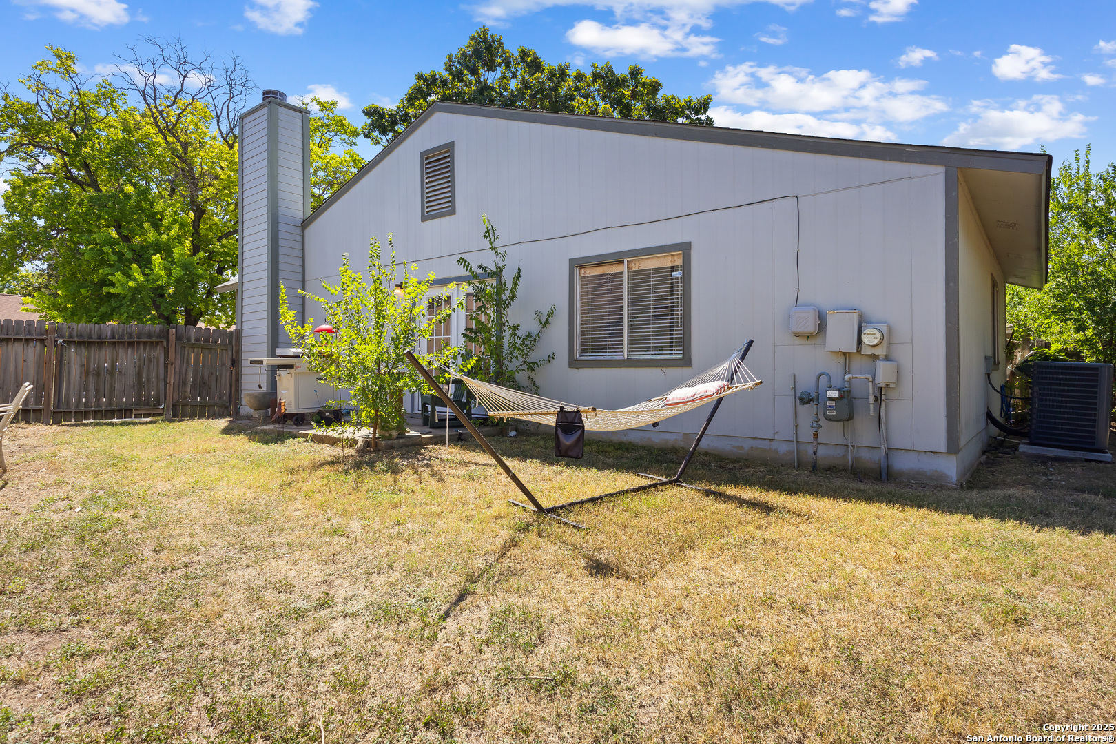 8015 Big Bend San Antonio TX 78250