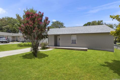 7613 Leafy Hollow Court Live Oak TX 78233