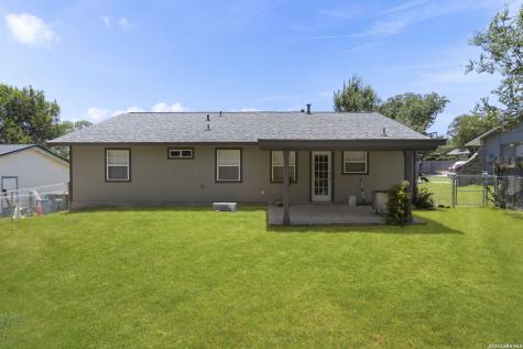 7613 Leafy Hollow Court Live Oak TX 78233