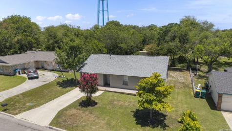 7613 Leafy Hollow Court Live Oak TX 78233