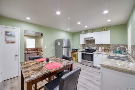 5118 War Cloud Drive San Antonio TX 78242