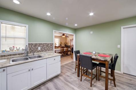 5118 War Cloud Drive San Antonio TX 78242