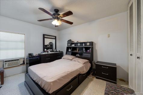 5118 War Cloud Drive San Antonio TX 78242