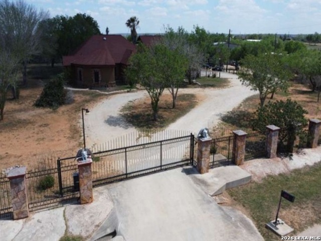 424 Homecrest Drive La Vernia TX 78121