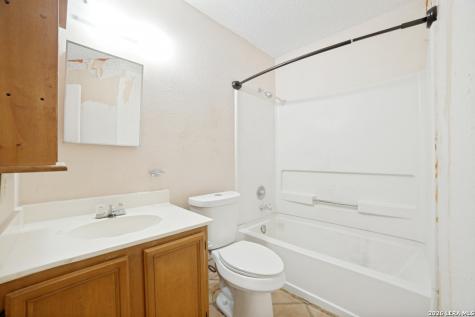 606 Cypresscliff Drive San Antonio TX 78245