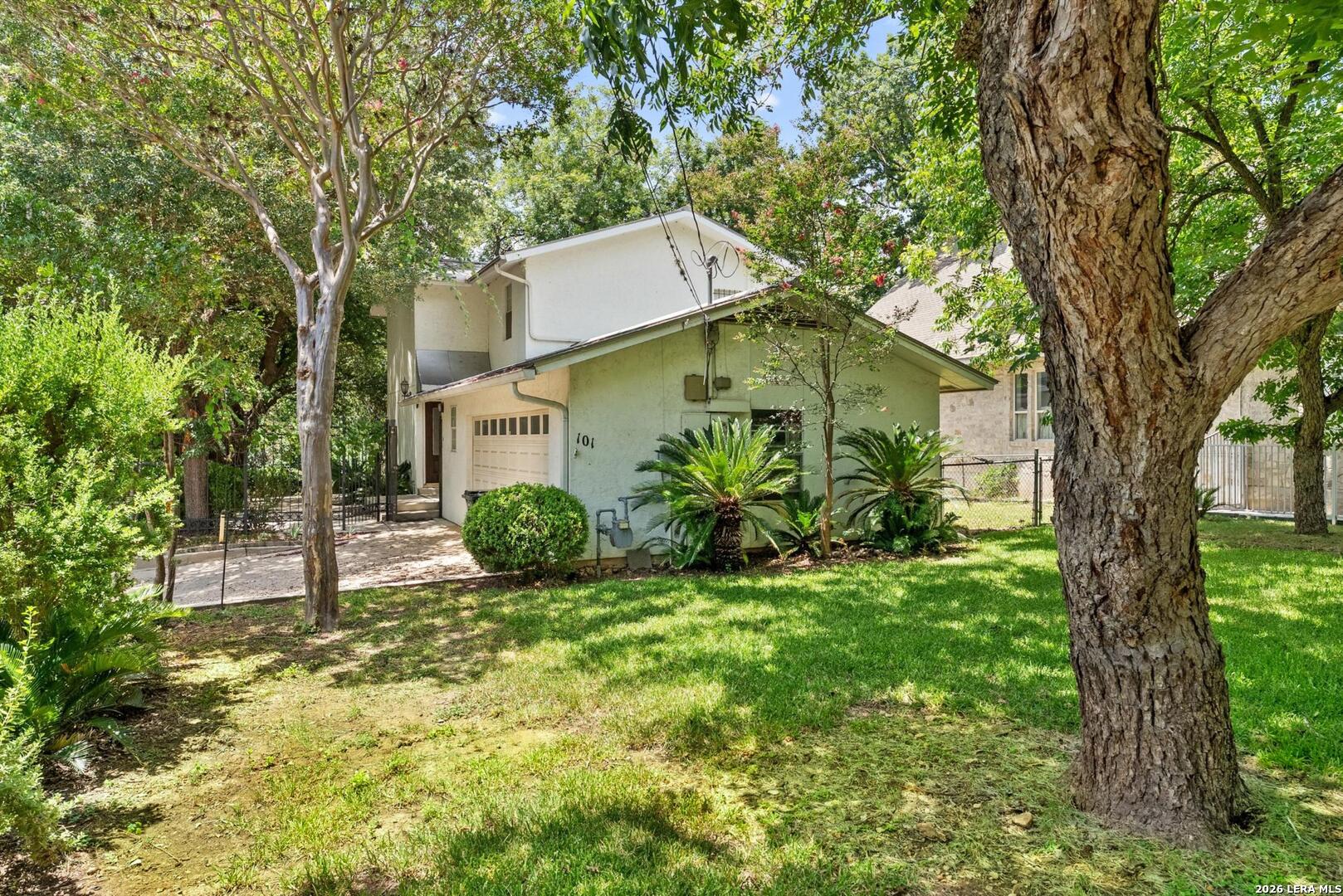 101 E Edgewater Terrace New Braunfels TX 78130