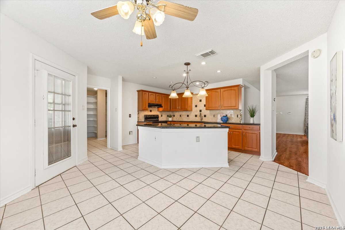 9642 Garden Path San Antonio TX 78254