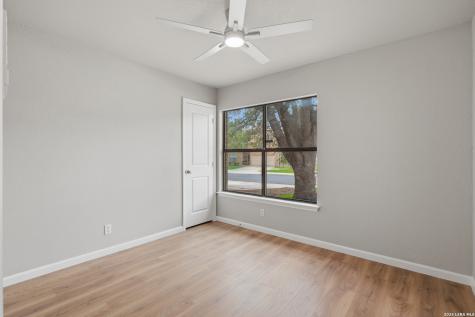 8119 Bent Meadow Converse TX 78109