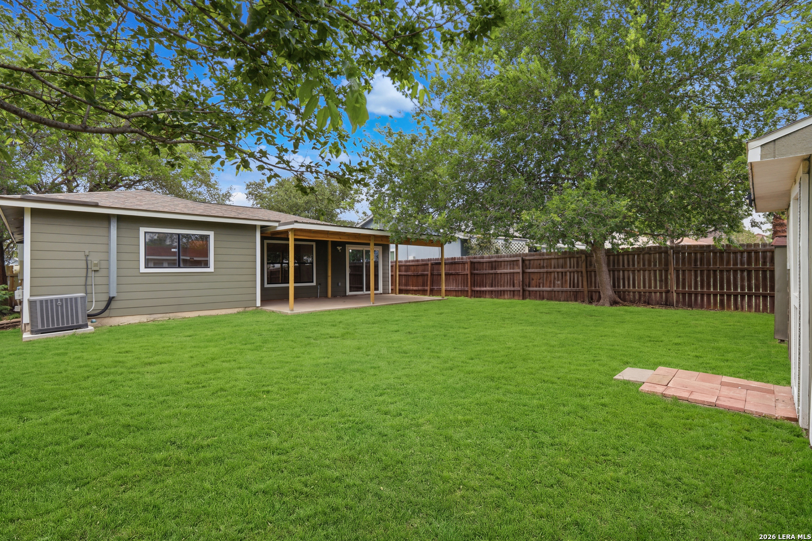 8119 Bent Meadow Converse TX 78109