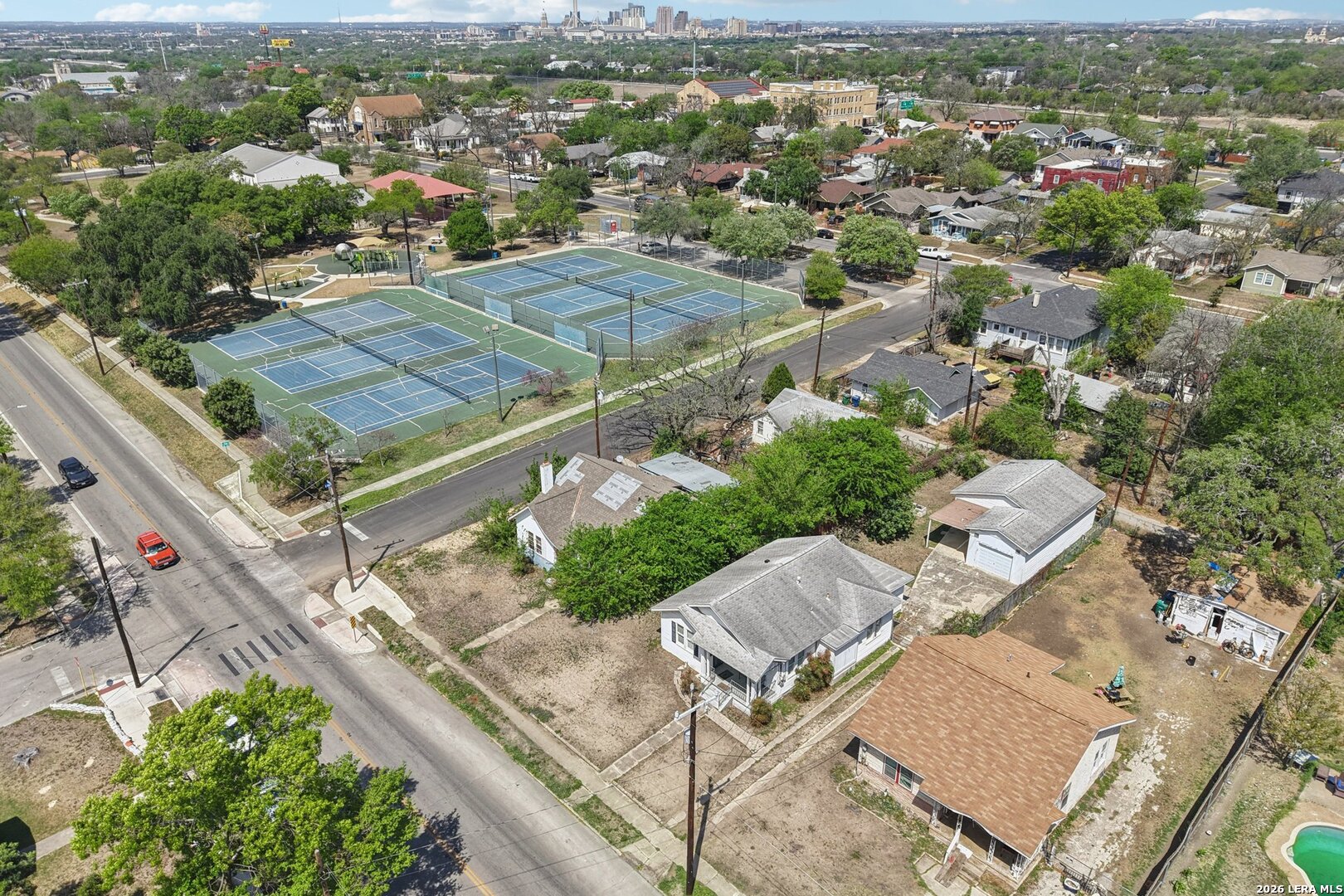 1007 Rigsby San Antonio TX 78210