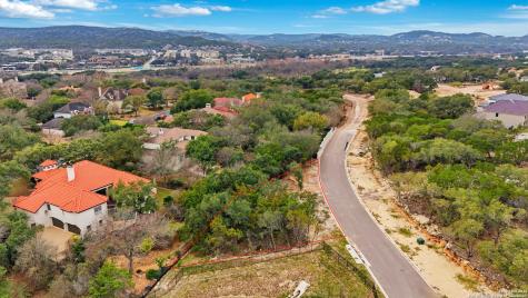 6610 Live Oak Valley San Antonio TX 78257