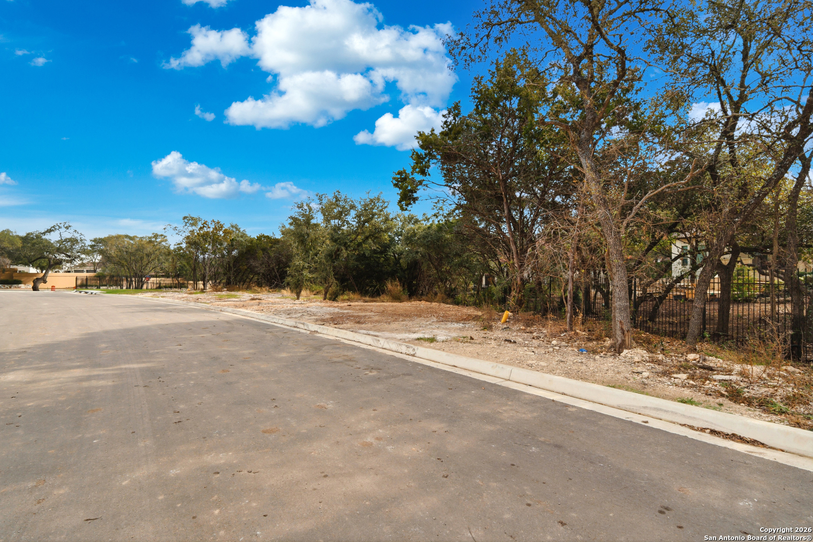 6610 Live Oak Valley San Antonio TX 78257