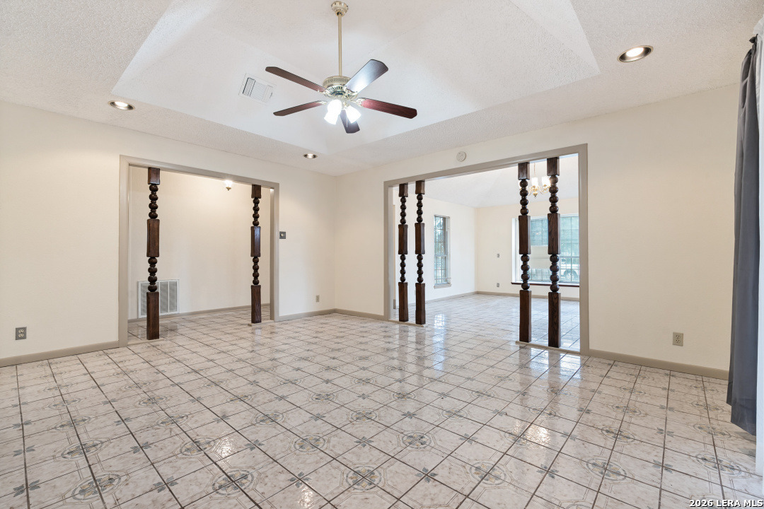 5111 Fedora San Antonio TX 78242