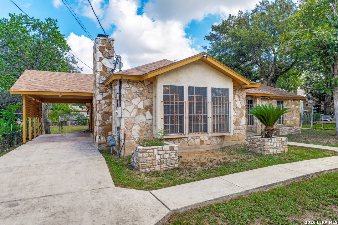 5111 Fedora San Antonio TX 78242