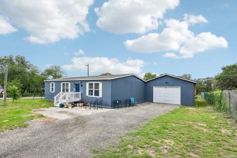 4103 Waterwood Pass Drive Elmendorf TX 78112