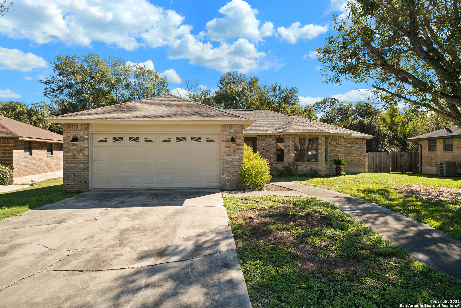 150 Forest Drive Seguin TX 78155