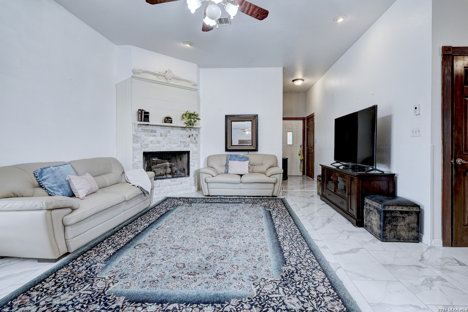 309 S Rolling Oaks Lane San Antonio TX 78253