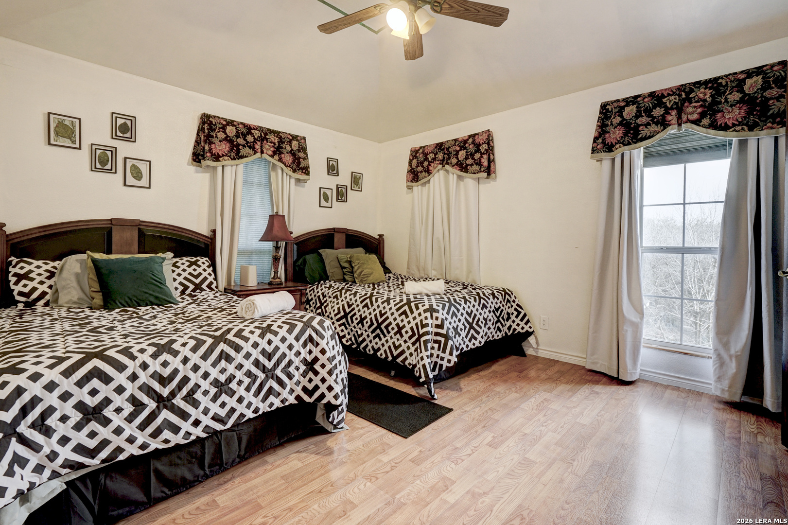 309 S Rolling Oaks Lane San Antonio TX 78253