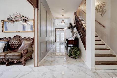 309 S Rolling Oaks Lane San Antonio TX 78253