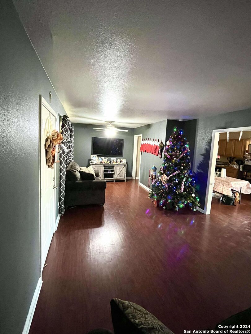 4811 Hershey San Antonio TX 78220