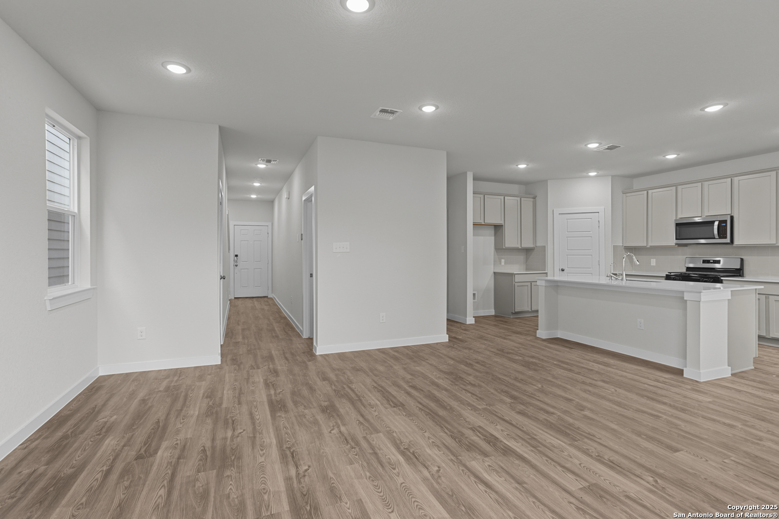 6567 Bufflehead Bend Leon Valley TX 78238