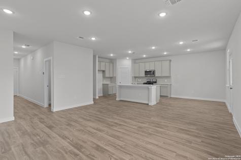 6567 Bufflehead Bend Leon Valley TX 78238