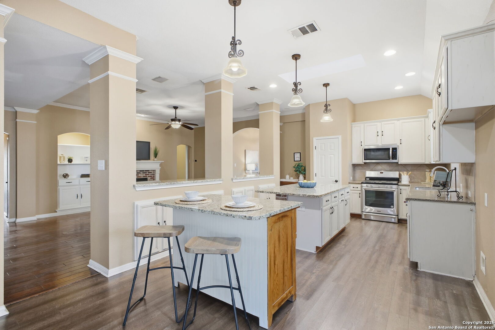 527 Mesa Ridge San Antonio TX 78258