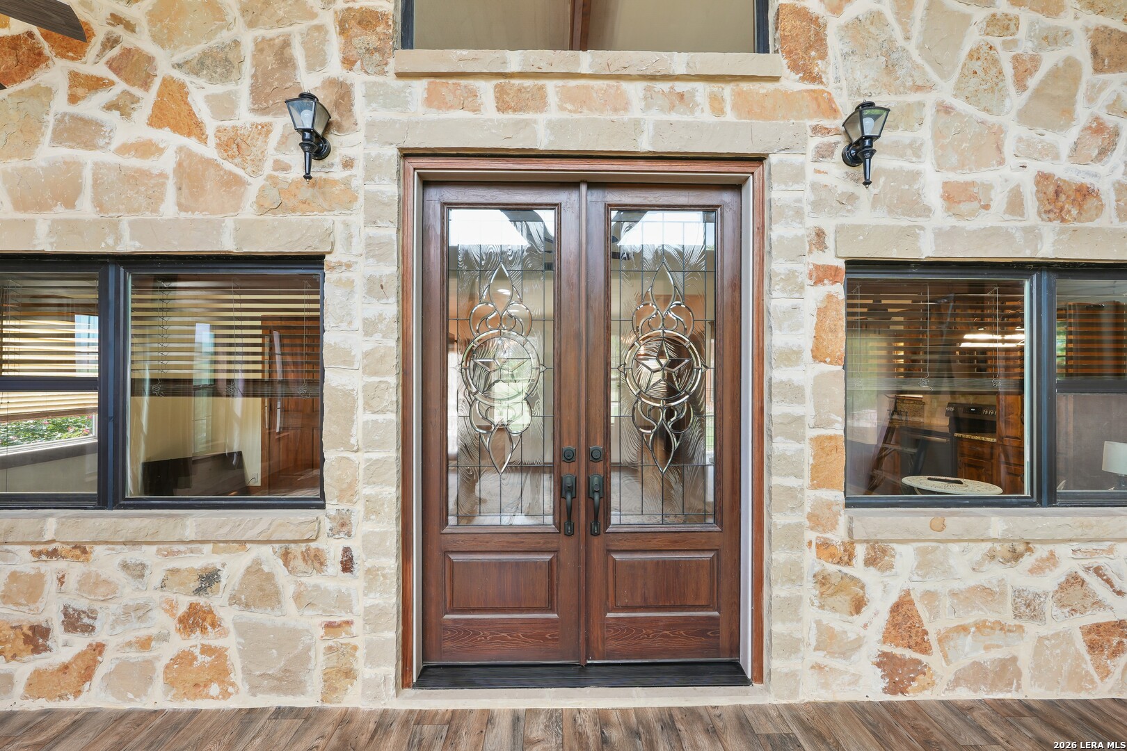 1355 Broad Oak Drive Bandera TX 78003