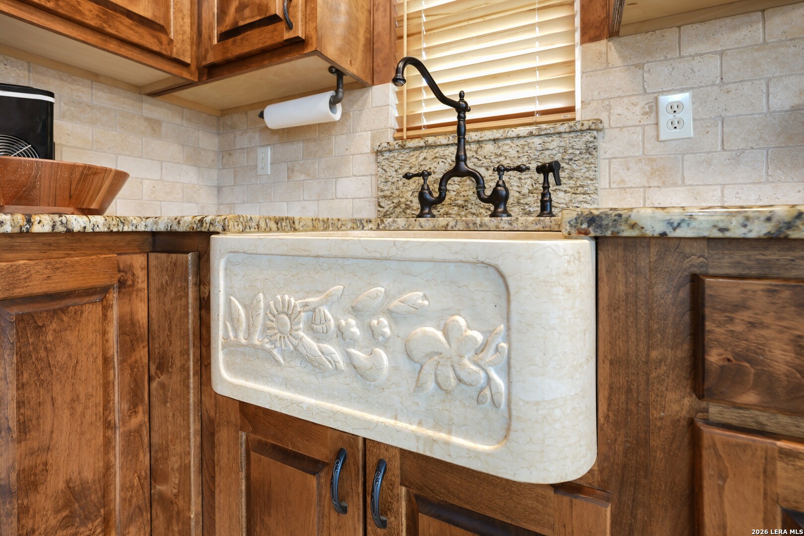 1355 Broad Oak Drive Bandera TX 78003