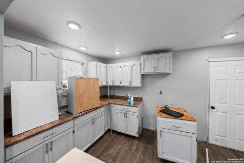 2611 Martin San Antonio TX 78207