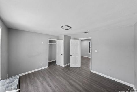 2611 Martin San Antonio TX 78207