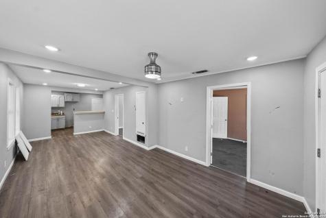 2611 Martin San Antonio TX 78207