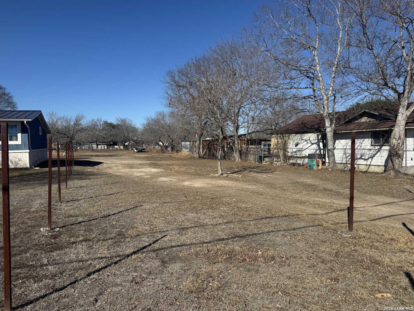 831 W Villaret San Antonio TX 78224