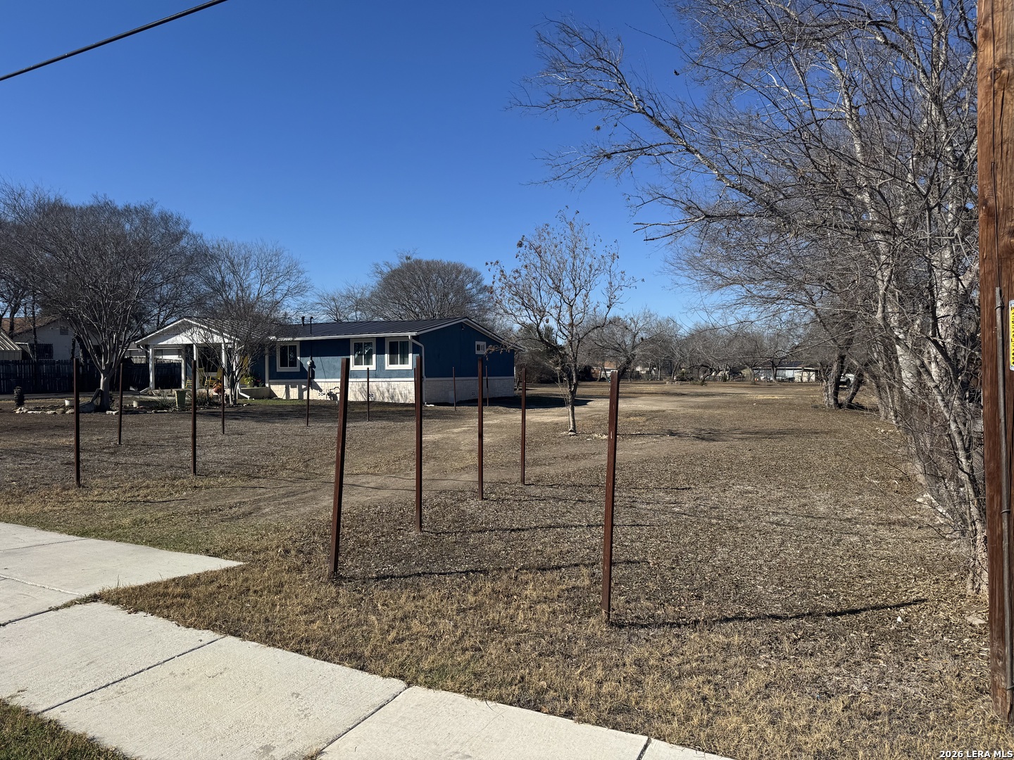 831 W Villaret San Antonio TX 78224
