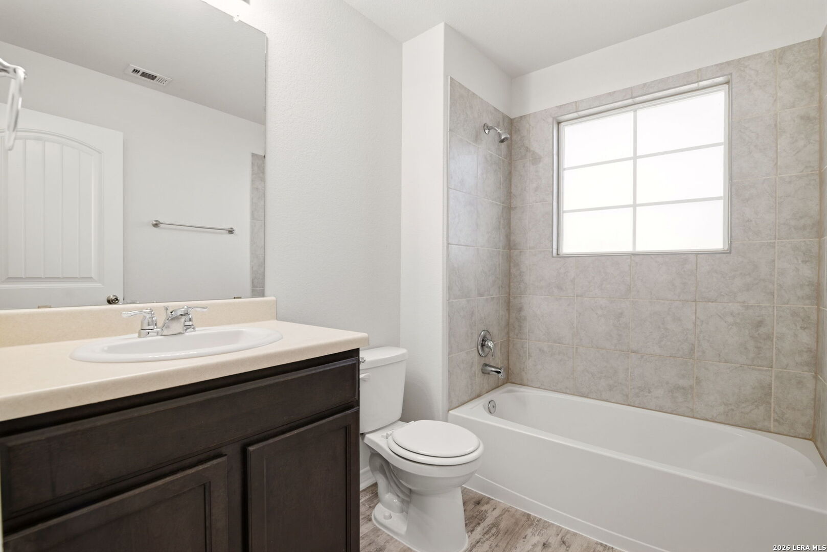 5923 Forte Falls San Antonio TX 78252